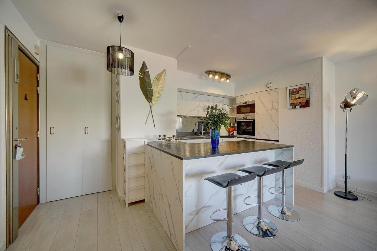 Immogroom - 2 Br- Bright - Terrace - Wifi - Air Conditioning Cannes Kültér fotó